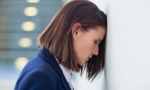 0 rev worried businesswoman leaning her head on wall 2021 08 28 17 23 27 utc 1 1