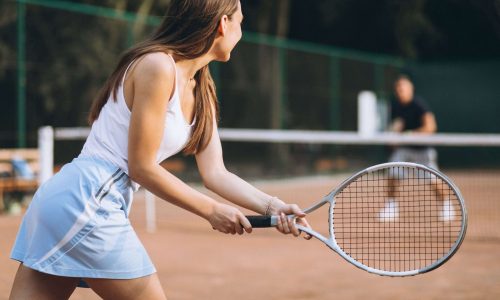 wsi imageoptim 0 young woman playing tennis court min scaled